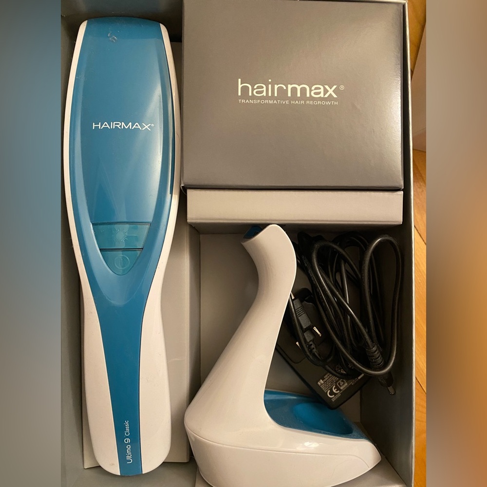 HairMax Blue and White Laser Hair Growth Device HairMax 9 Classic Comb
